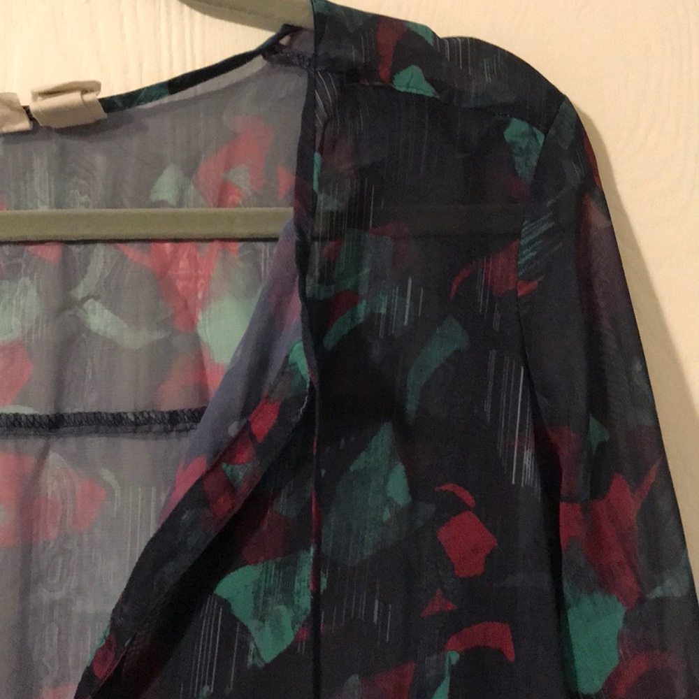 Sheer blouse - Picture 4 of 5